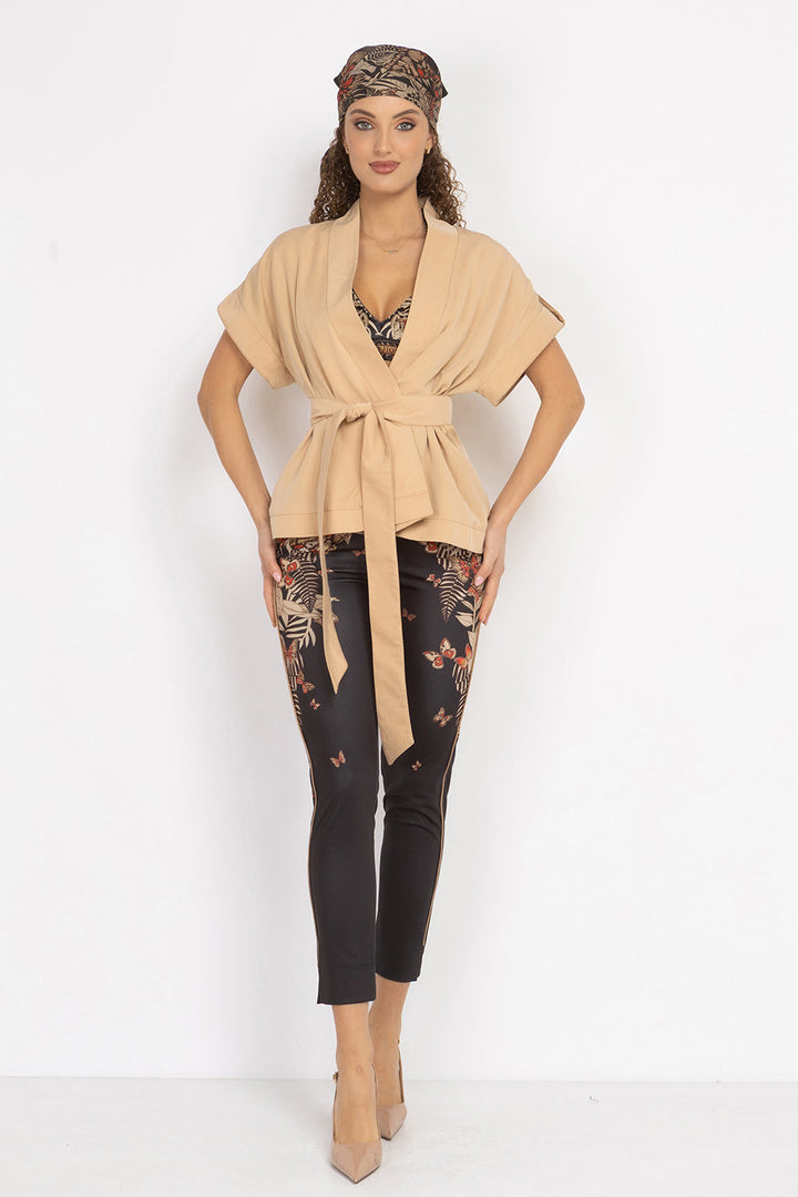 BEIGE SHORT-SLEEVE JACKET WITH BELT AND LINING - ESSENTIALS JIORO  САКО ОТ ЛИОСЕЛ ТИП КИМОНО С КЪС РЪКАВ И КОЛАН В БЕЖОВО - ESSENTIALS JIORO