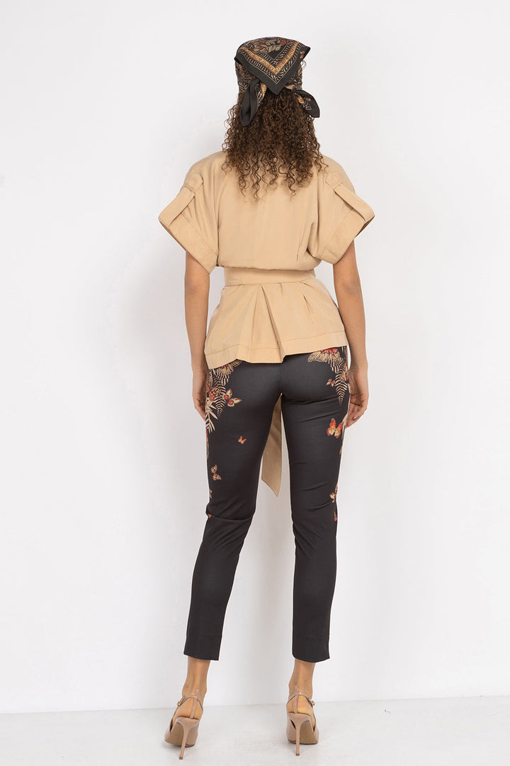 BEIGE SHORT-SLEEVE JACKET WITH BELT AND LINING - ESSENTIALS JIORO  САКО ОТ ЛИОСЕЛ ТИП КИМОНО С КЪС РЪКАВ И КОЛАН В БЕЖОВО - ESSENTIALS JIORO