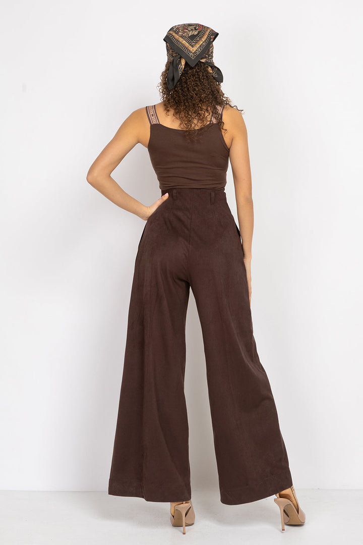 VISCOSE TANK TOP IN BROWN WITH ELASTIC STRAPS - ESSENTIALS JIORO КАФЯВ ТОП ОТ ВИСКОЗА С ЕЛАСТИЧНИ ПРЕЗРАМКИ - ESSENTIALS JIORO