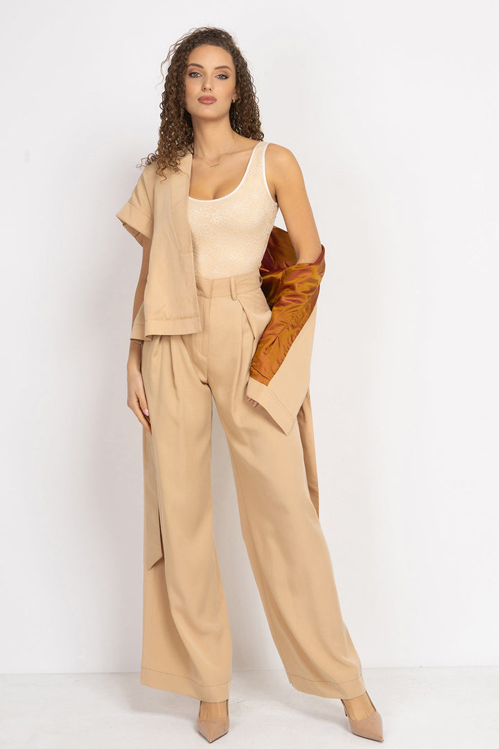 BEIGE SHORT-SLEEVE JACKET WITH BELT AND LINING - ESSENTIALS JIORO  САКО ОТ ЛИОСЕЛ ТИП КИМОНО С КЪС РЪКАВ И КОЛАН В БЕЖОВО - ESSENTIALS JIORO