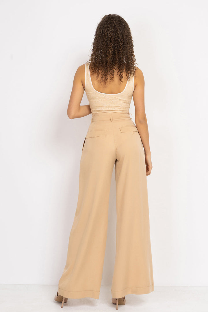 BEIGE LOOSE-FIT LYOCELL PANTS WITH PLEATS - ESSENTIALS JIORO СВОБОДЕН ПАНТАЛОН ОТ ЛИОСЕЛ В БЕЖОВО - ESSENTIALS JIORO