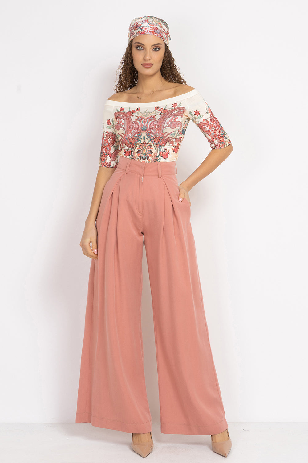 POWDER LOOSE-FIT LYOCELL PANTS WITH PLEATS - ESSENTIALS JIORO СВОБОДЕН ПАНТАЛОН ОТ ЛИОСЕЛ В ЦВЯТ ПУДРА - ESSENTIALS JIORO