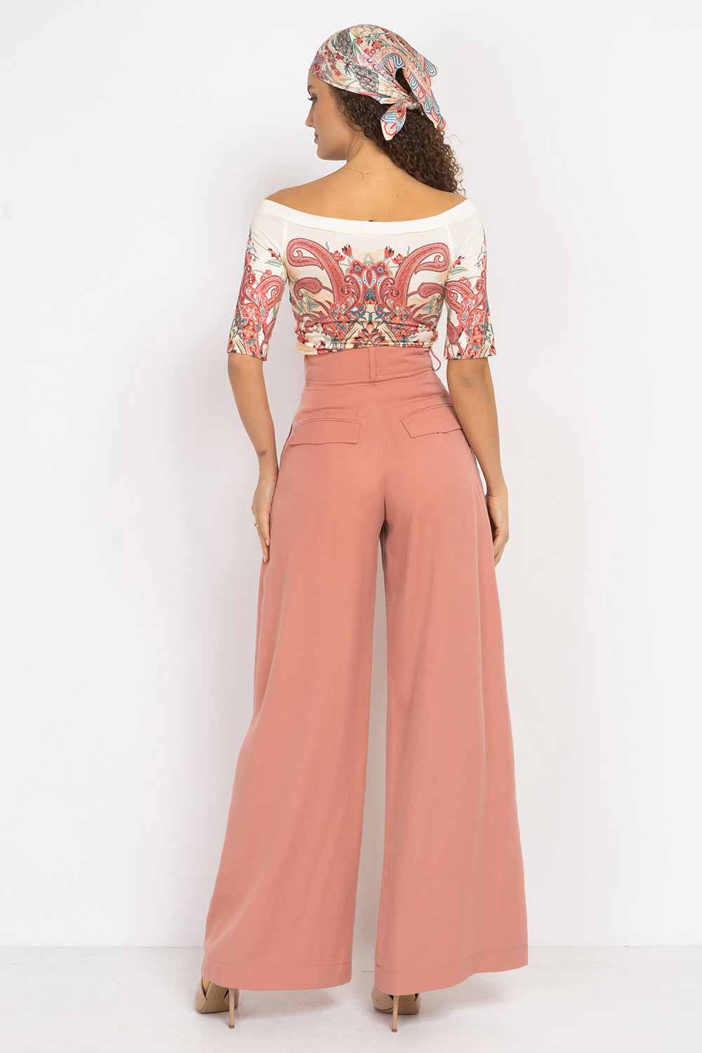 VISCOSE TOP WITH OFF-SHOULDER NECKLINE - PAISLEY RED JIORO ТОП ОТ ВИСКОЗА С ПАДНАЛИ РАМЕНА - PAISLEY RED JIORO
