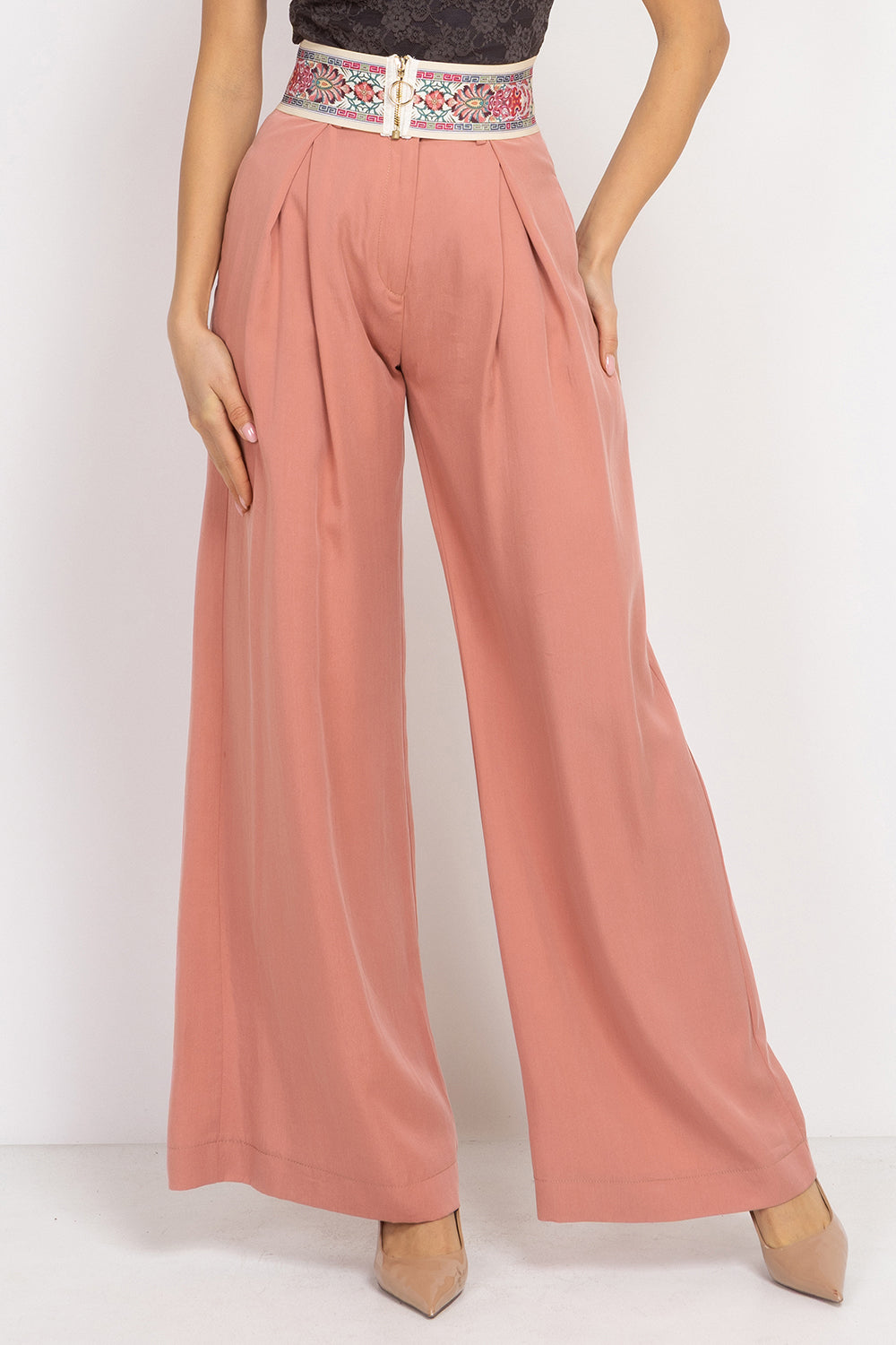 POWDER LOOSE-FIT LYOCELL PANTS WITH PLEATS - ESSENTIALS JIORO СВОБОДЕН ПАНТАЛОН ОТ ЛИОСЕЛ В ЦВЯТ ПУДРА - ESSENTIALS JIORO