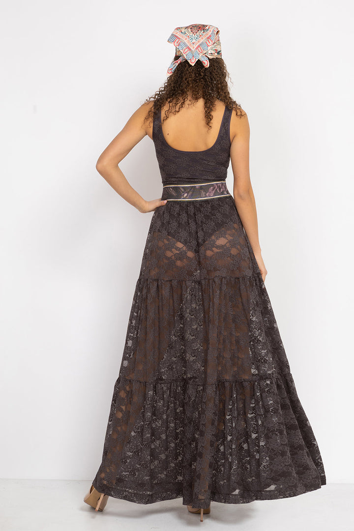 LACE BODYSUIT WITH DEEP SCOOP NECKLINE ESPRESSO - ESSENTIALS JIORO ДАНТЕЛЕНО БОДИ ПОТНИК С ДЪЛБОКО ОВАЛНО ДЕКОЛТЕ - ESSENTIALS JIORO