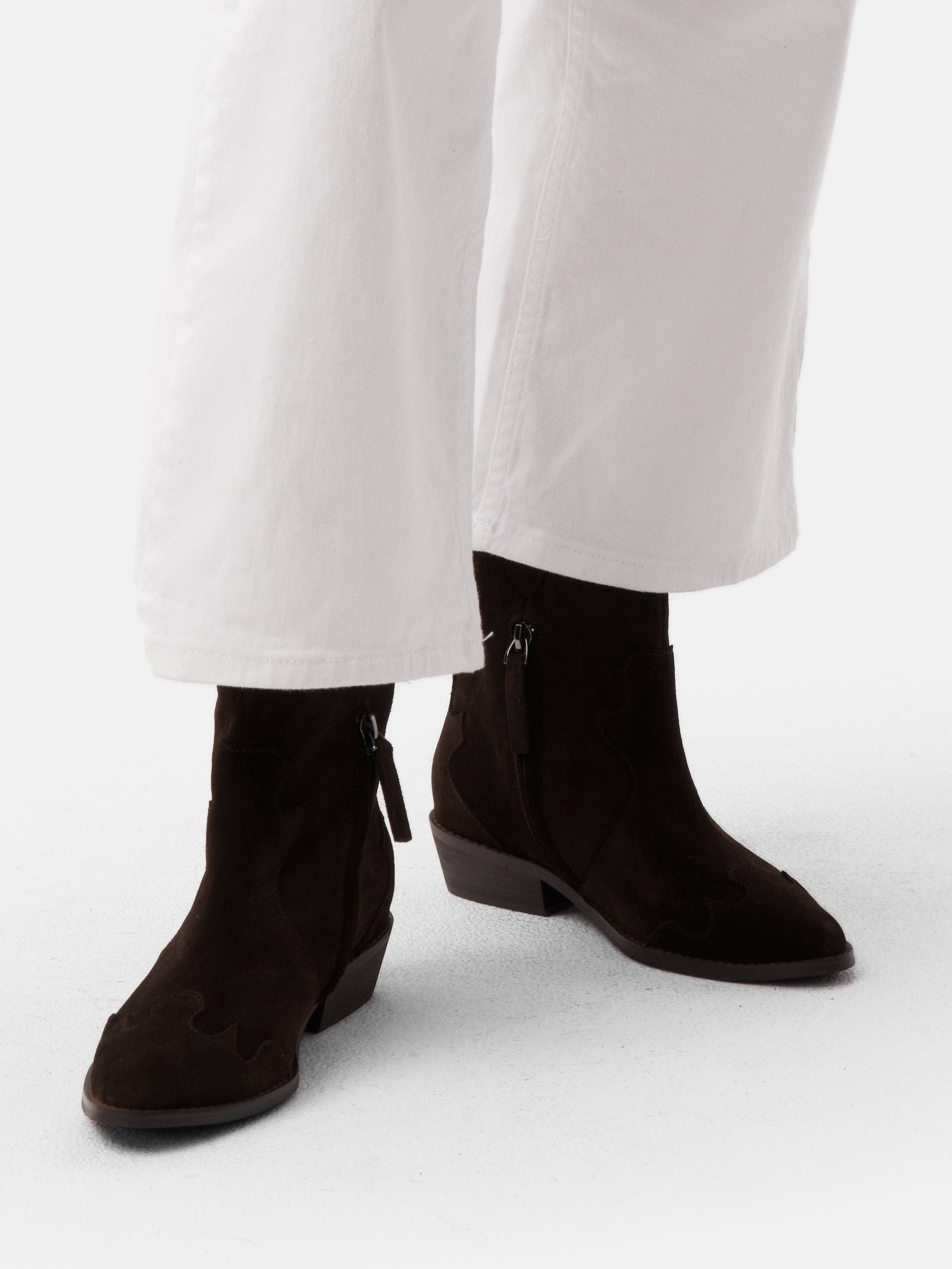 ef2066da54cec271e87877dd4893ccb4