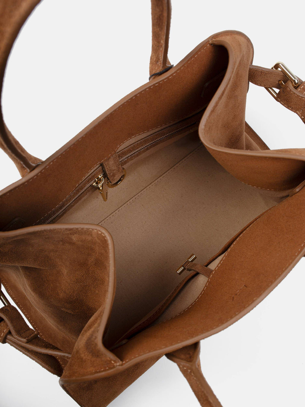 28d755a8d9072e38f84a540e057bd7d7