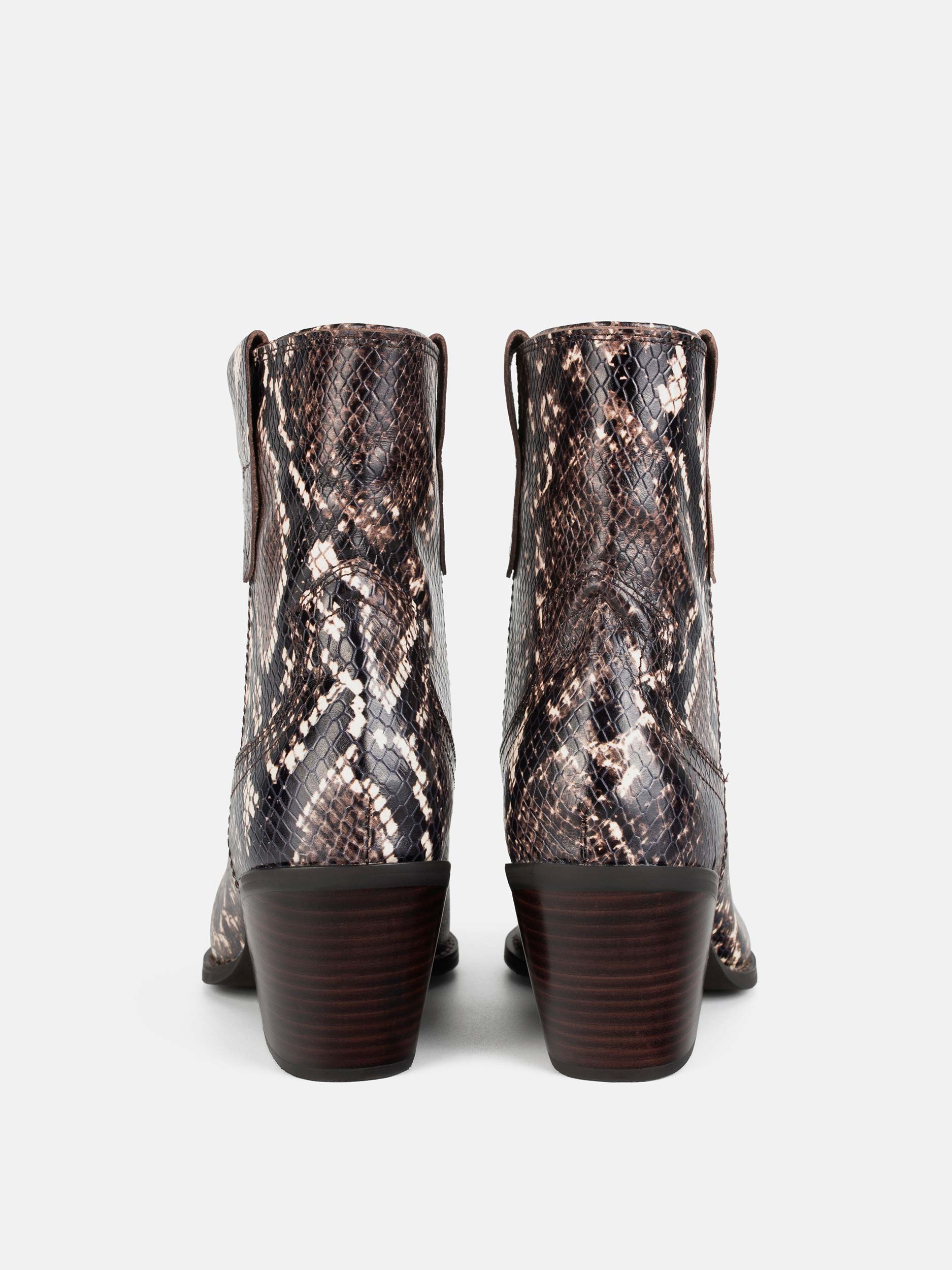 7cad14691710e1841c5490f653d4aa63