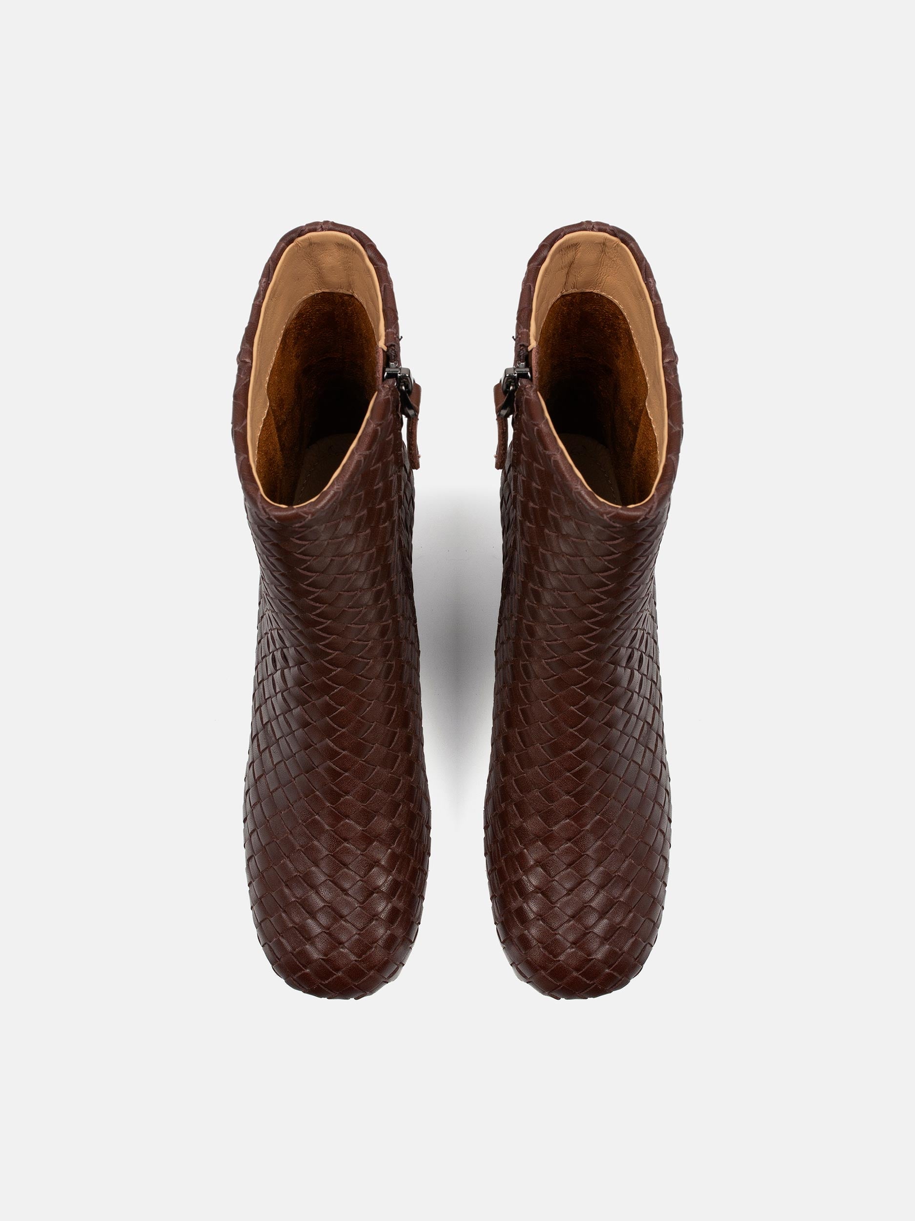 fcfc7c131e61a0c7777cd6574589e6f9