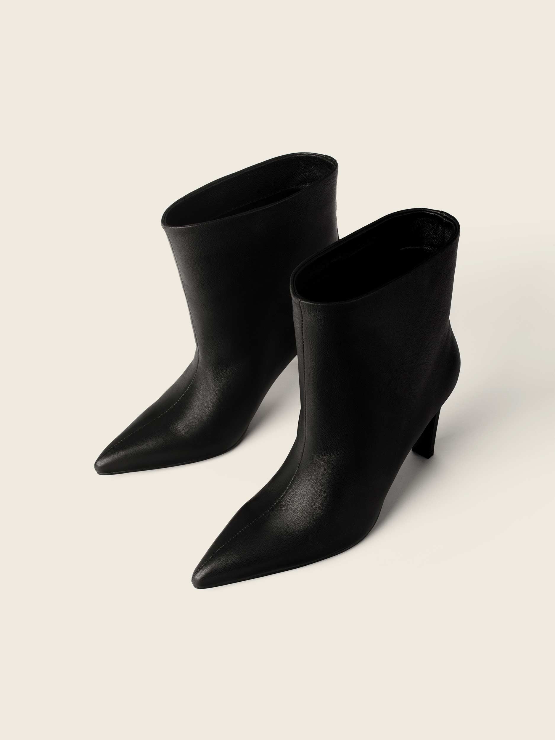 93d3fb22d775855aed7b8785a184a2a8