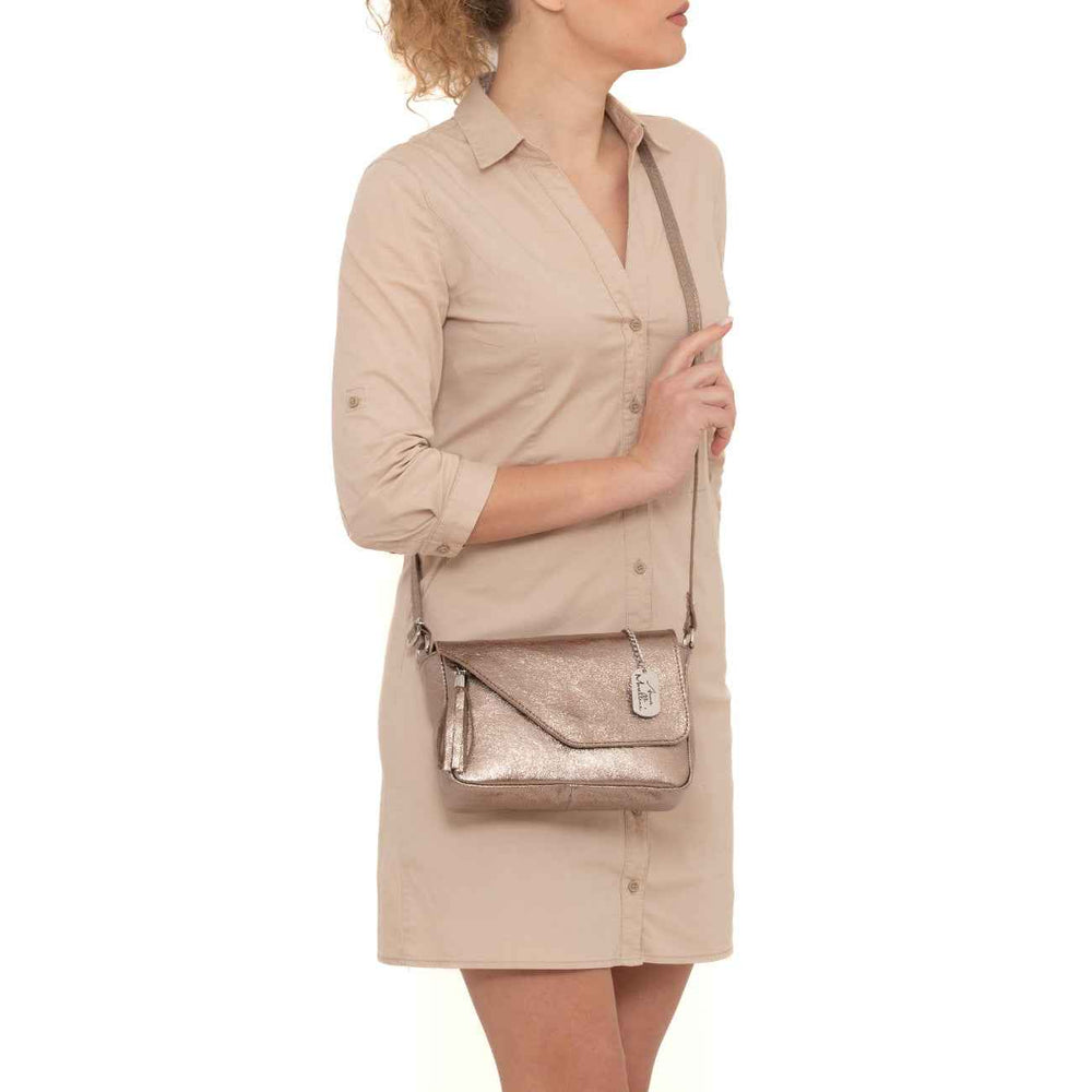 Lola- WB113375-BRONZE (82)