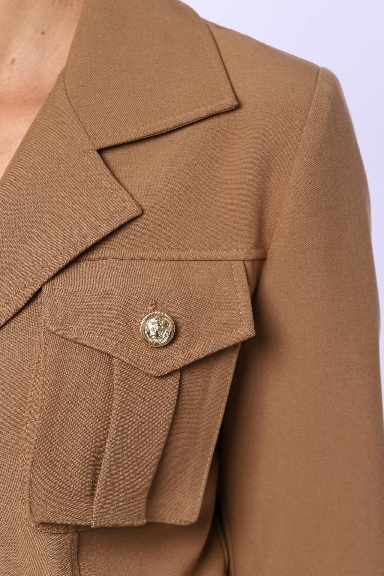 ROBE BOUTONNÉE AVEC CEINTURE YVN