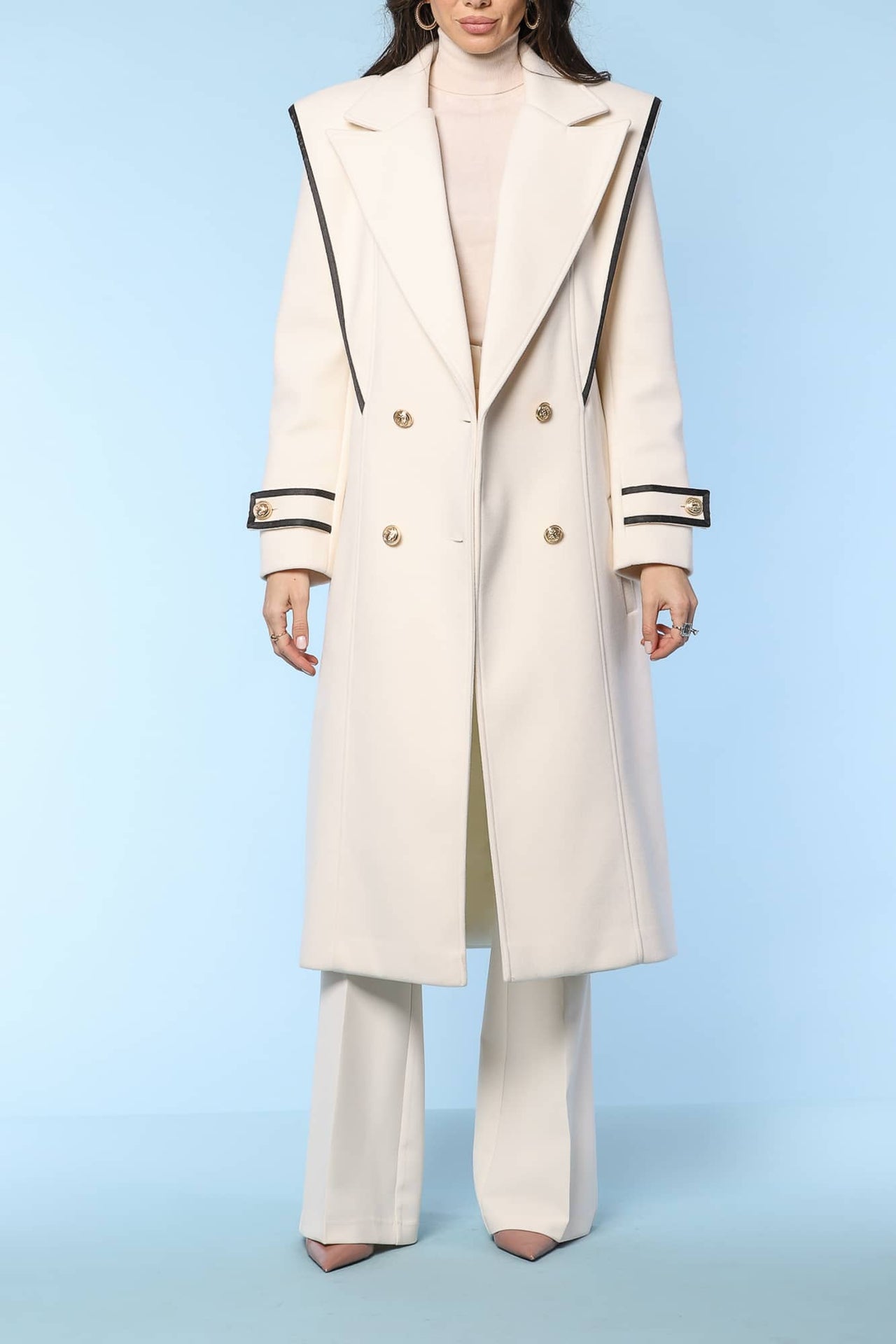 MANTEAU LONG YVN POWER STATEMENT