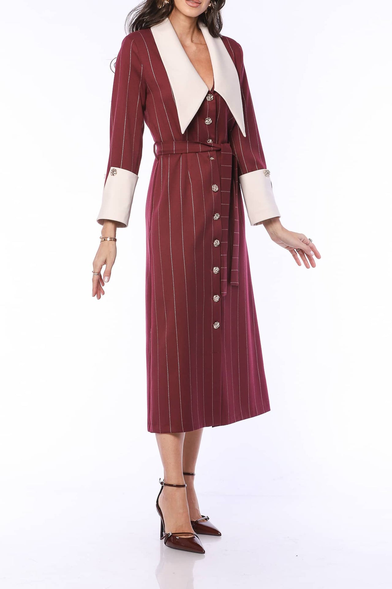 Robe mi-longue à col pointu YVN Vintage Charm