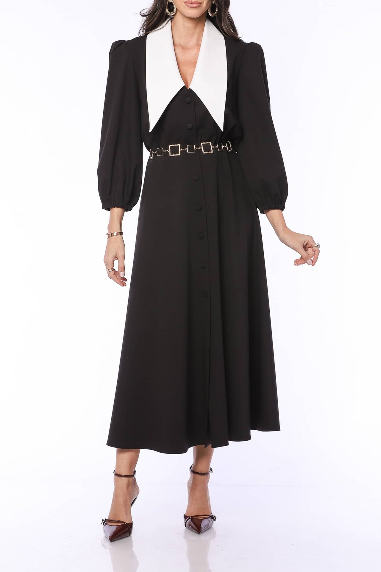 Robe mi-longue rétro romantique à col YVN