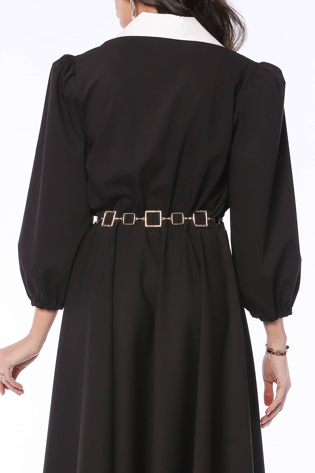 Robe mi-longue rétro romantique à col YVN