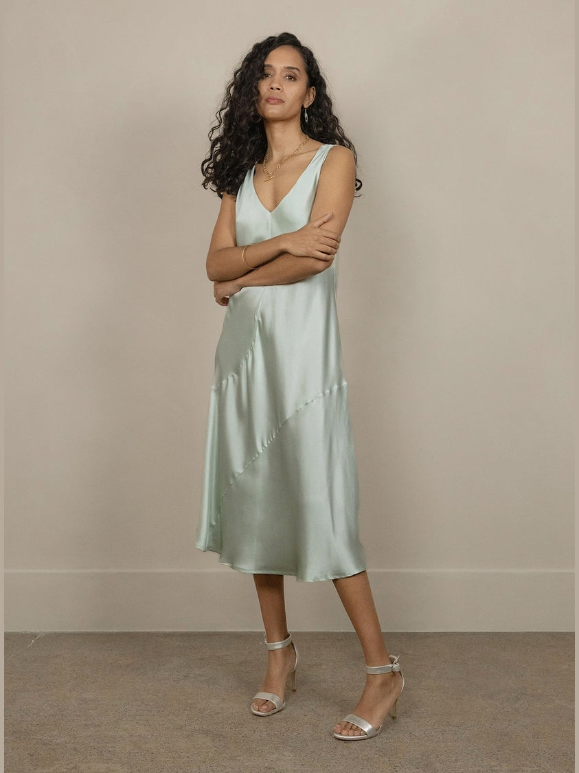 ROBE EN SOIE COL V CAMILLE 