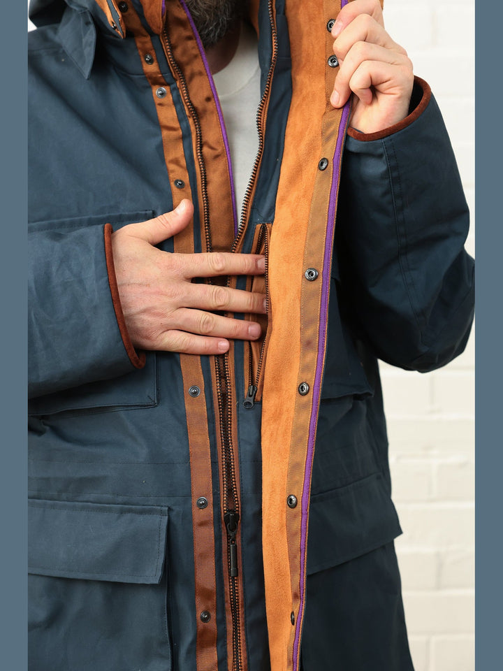 GENE - The Hawthorn Parka in navy - Fashion Roots
