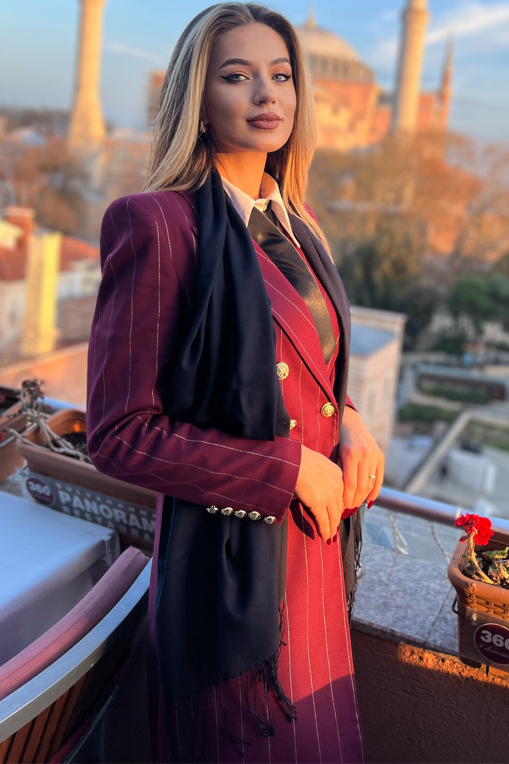 YVN LEGACY COAT - Fashion Roots