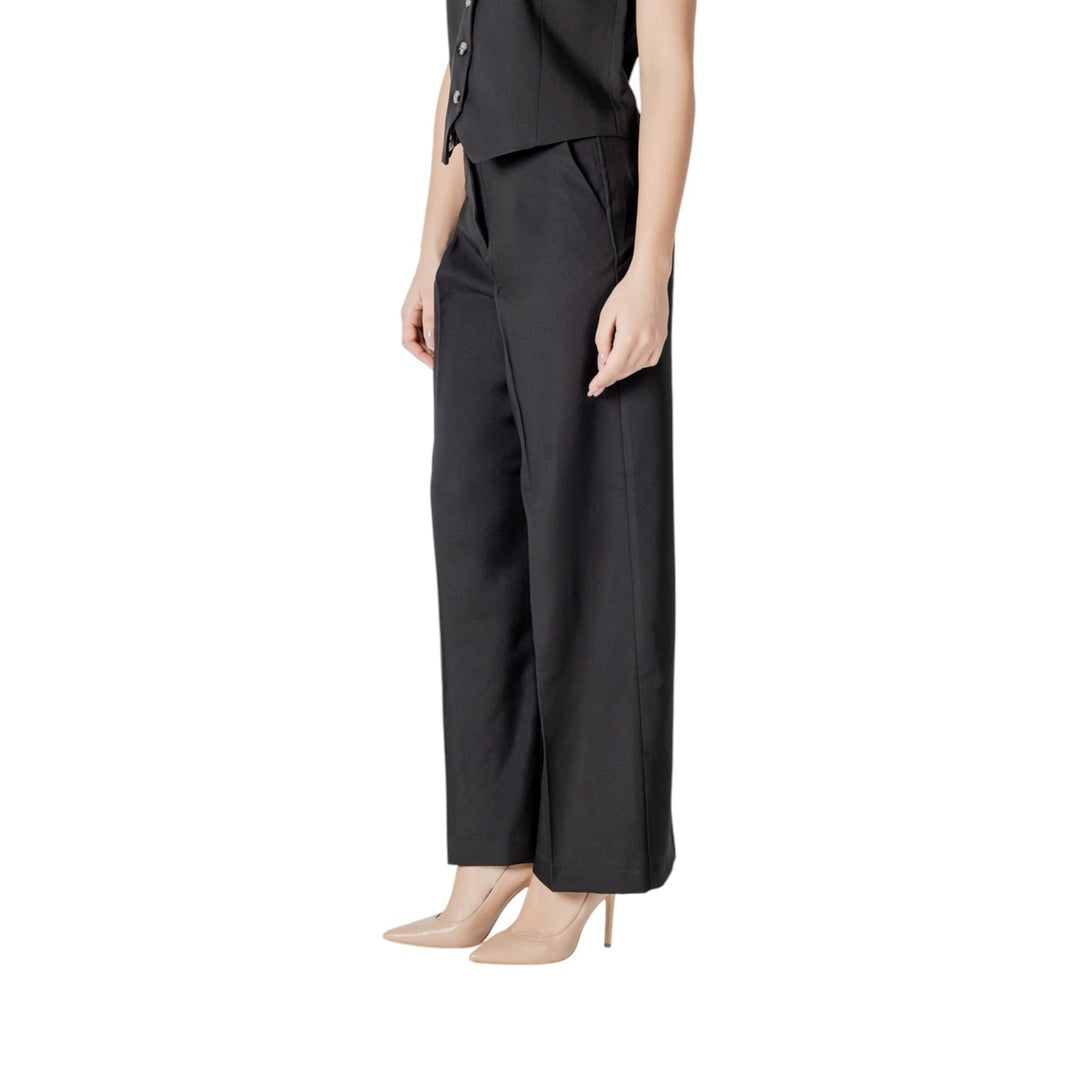 Ichi - Ichi  Women Trousers